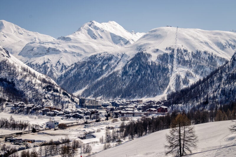 Views around Espace Killy the ski resorts of Tignes and Val D'Isere on a fantastic winter day in Februari. Espace Killy is a name given to a ski area in the Tarentaise Valley, Savoie in the French Alp