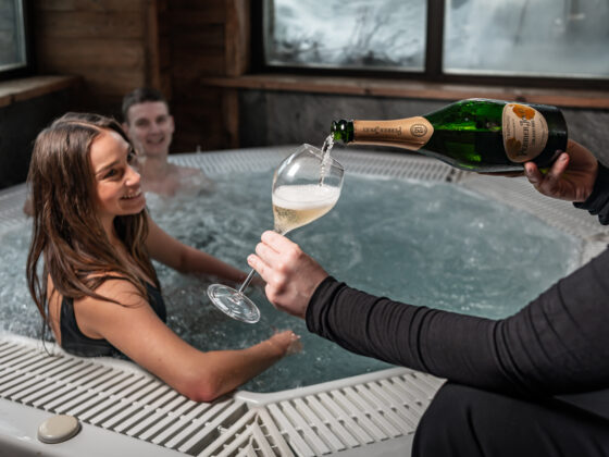 Chalet Lhotse, Spa and champagne. Luxury ski chalets in French Alps — book direct ski chalet French Alps